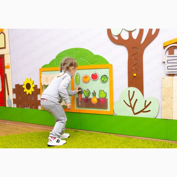 Развивающая панель "Лето в деревне: Огород" для оформления стен в детском саду, в дошкольном учреждении